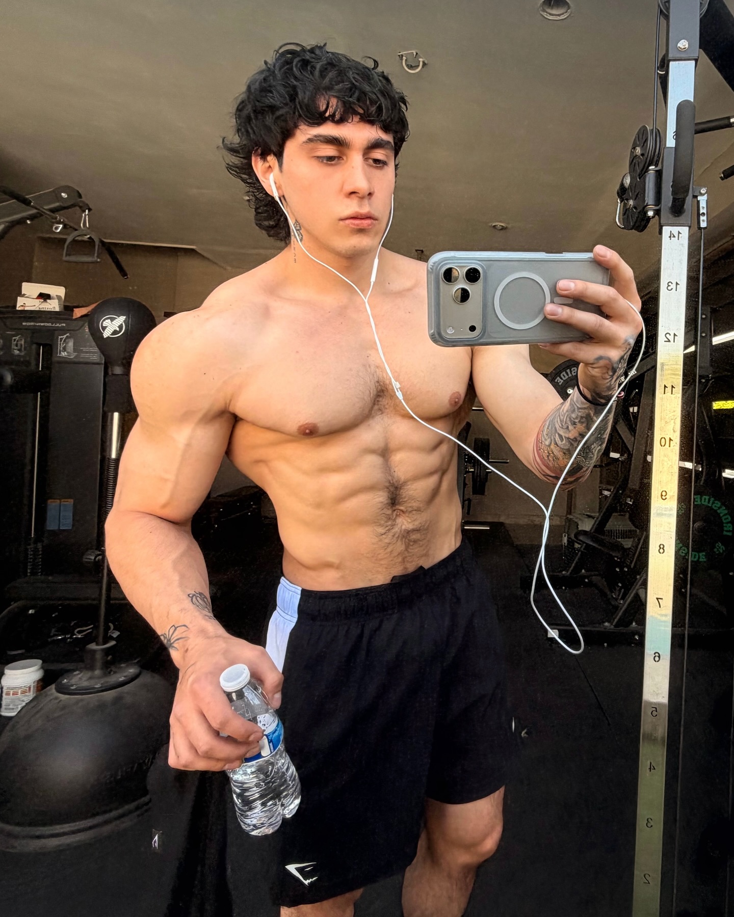 Carlos Belcast